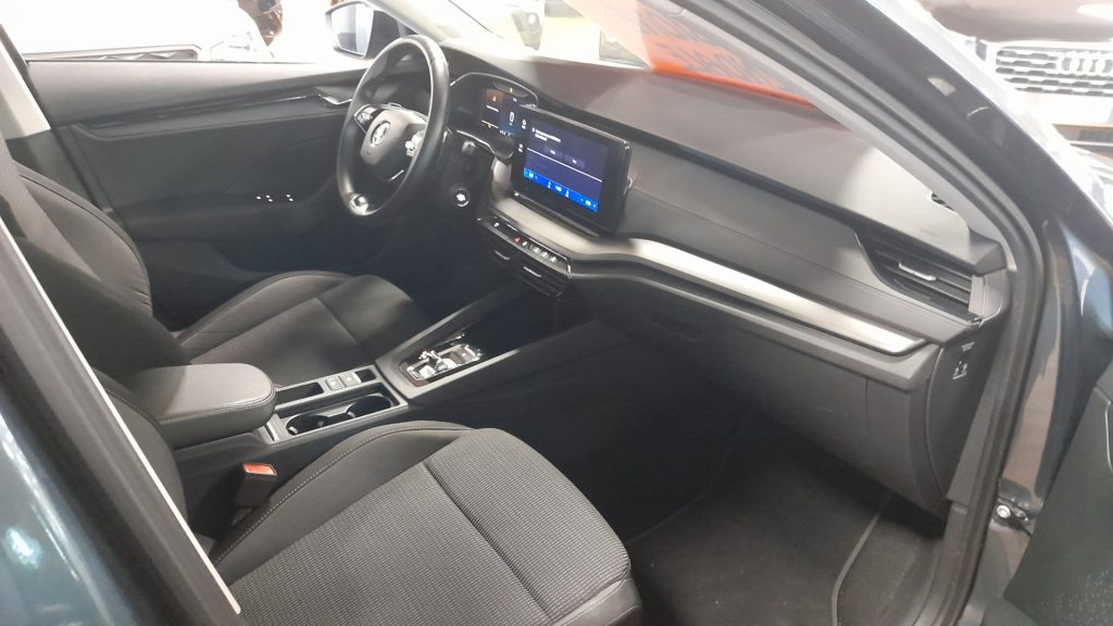 SKODA Octavia 2.0 TDI EVO 150 CV DSG Wagon Executive - 15