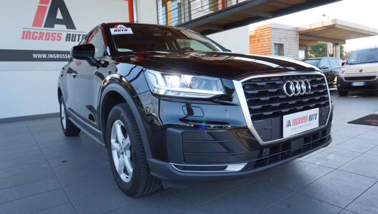 AUDI Q2 30 TDI S tronic Business - 10