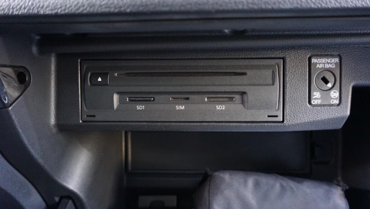 AUDI Q2 30 TDI S tronic Business - 37