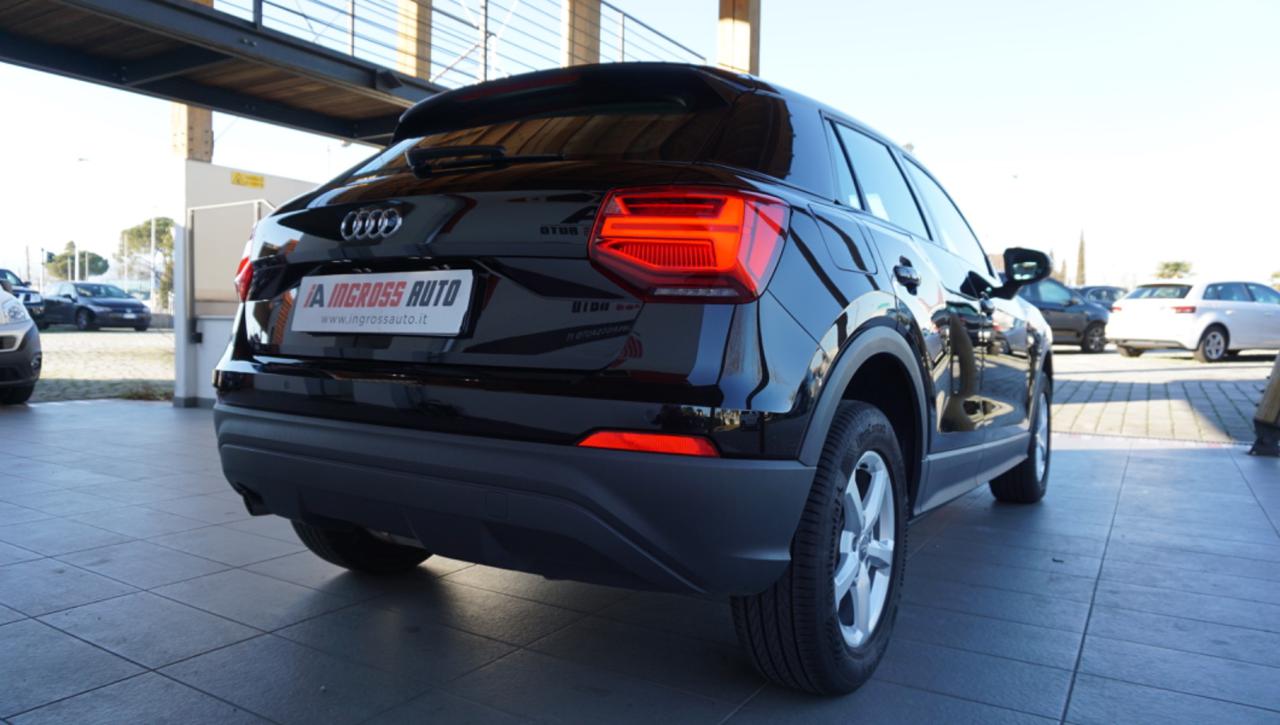 AUDI Q2 30 TDI S tronic Business - 12