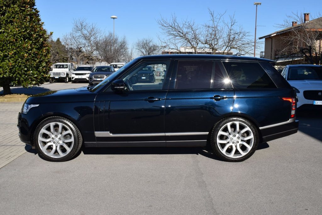 LAND ROVER Range Rover 3.0 TDV6 Vogue IVA ESPOSTA - 4