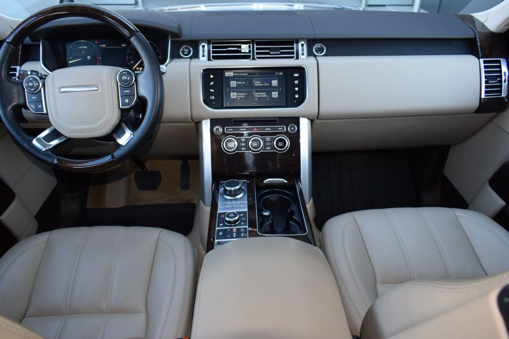 LAND ROVER Range Rover 3.0 TDV6 Vogue IVA ESPOSTA - 9