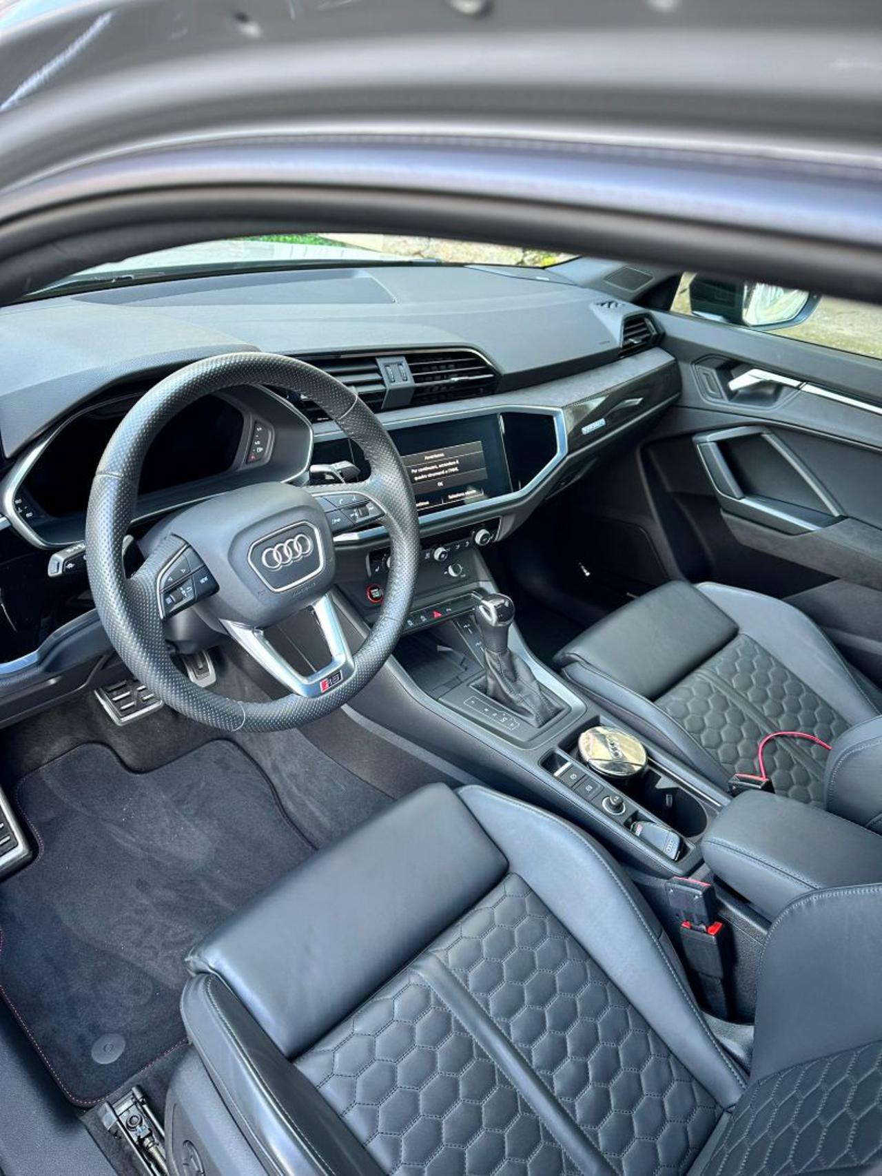 Audi RS Q3 SPB quattro S tronic GARANZIA UFFICIALE 2026 2022 - foto 2