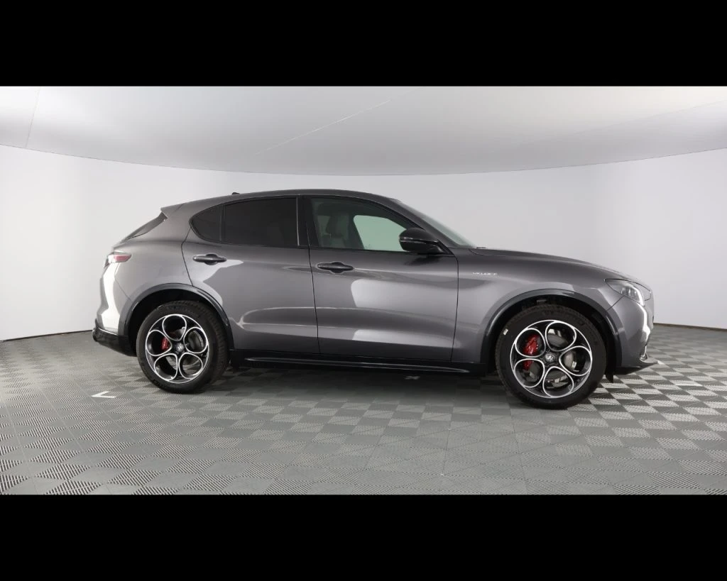 ALFA ROMEO Stelvio 2.2 t Veloce Q4 210cv auto - 11