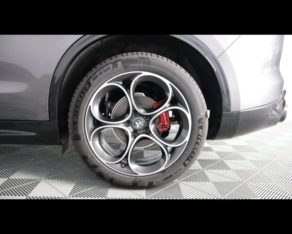 ALFA ROMEO Stelvio 2.2 t Veloce Q4 210cv auto - 25