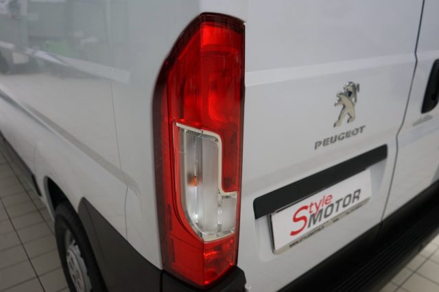 PEUGEOT Boxer 28