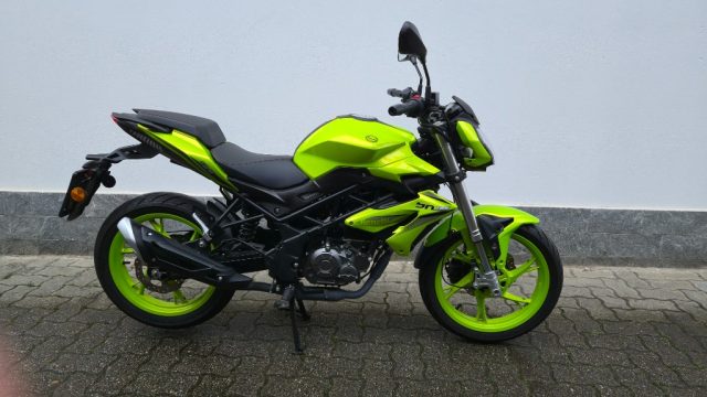 BENELLI BN 125 Verde pastello