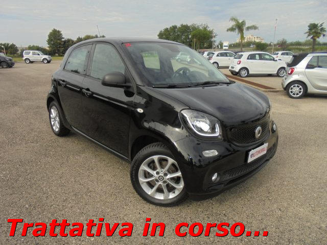 SMART ForFour Nero metallizzato