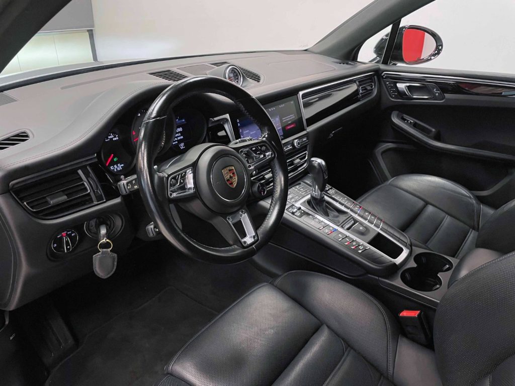 PORSCHE Macan 3.0 S 354cv PDK - 21 GTS - PASM - ION - FULL - 18