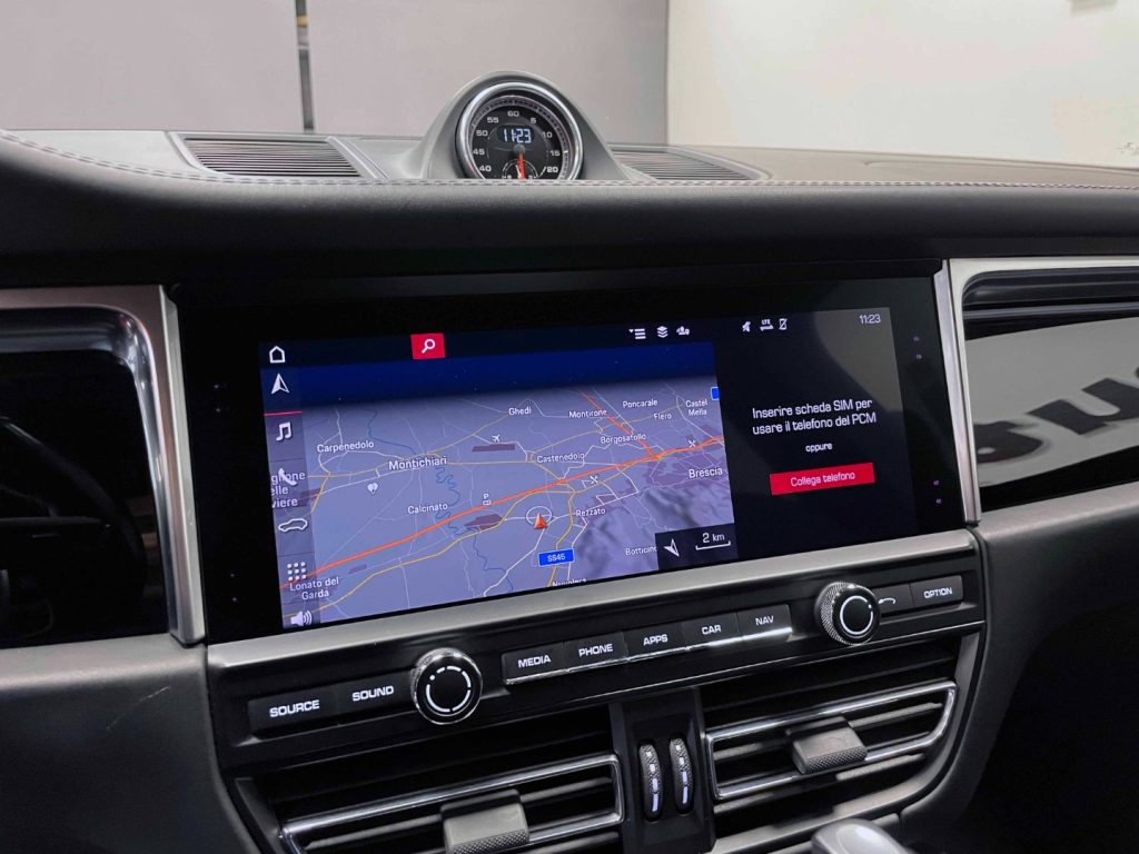 PORSCHE Macan 3.0 S 354cv PDK - 21 GTS - PASM - ION - FULL - 23