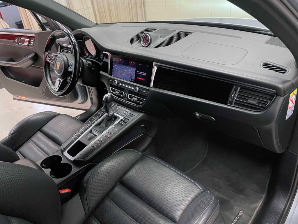 PORSCHE Macan 3.0 S 354cv PDK - 21 GTS - PASM - ION - FULL - 48