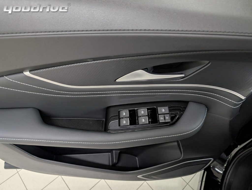 EVO Evo6 / 1.5 Turbo Benz DCT - 15