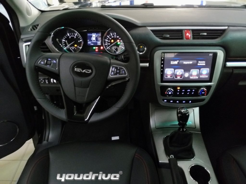 EVO Cross 4 / 2.0 Turbo Diesel Doppia Cabina - 24