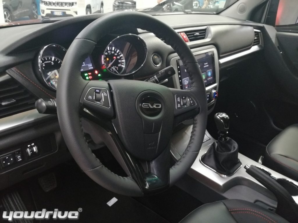 EVO Cross 4 / 2.0 Turbo Diesel Doppia Cabina - 28