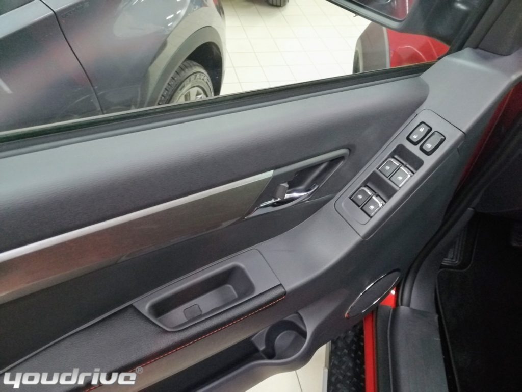 EVO Cross 4 2.0 Turbo Diesel Doppia Cabina - 15