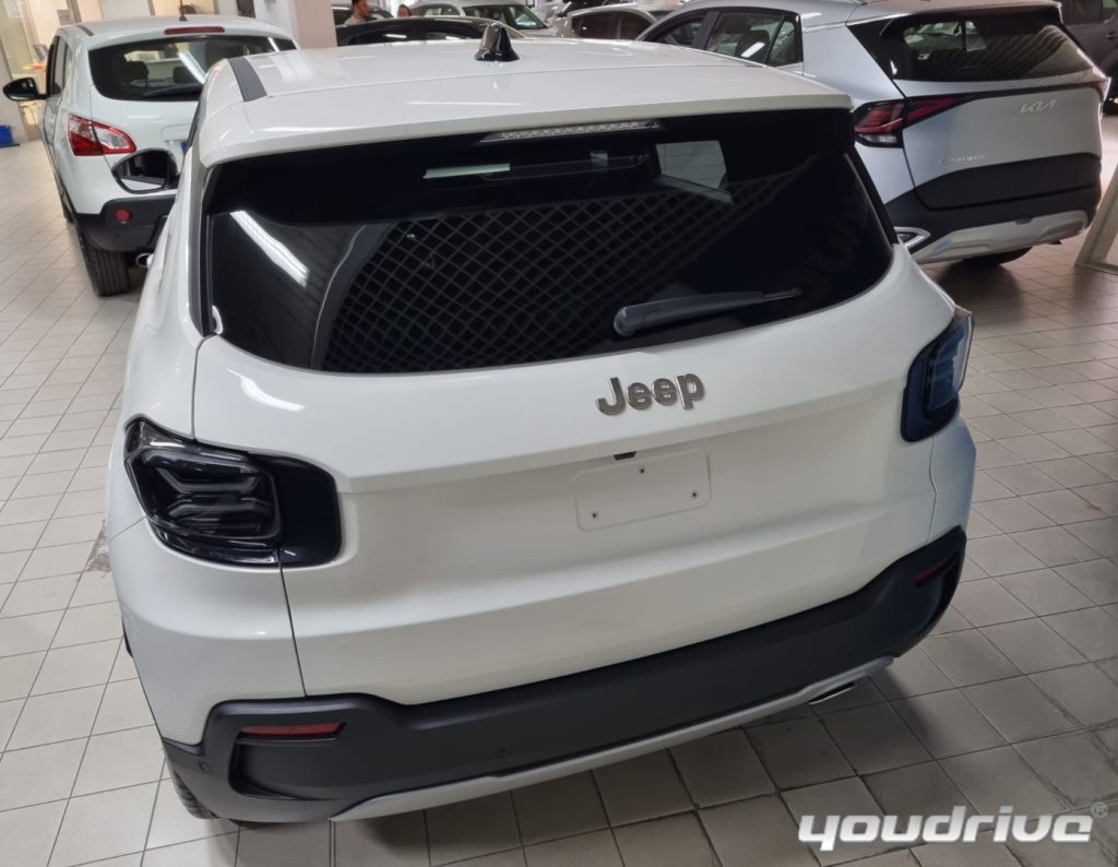 JEEP Avenger / 1.2 Turbo Summit+Navi Pack+Winter Pack KM0 - 4