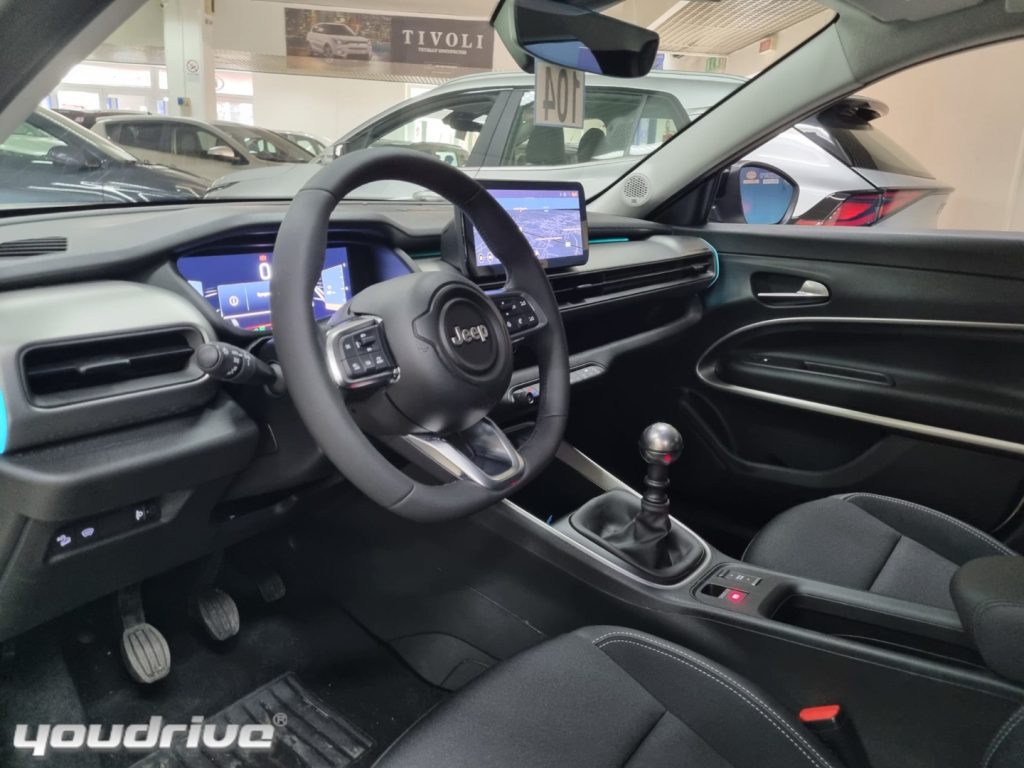 JEEP Avenger / 1.2 Turbo Summit+Navi Pack+Winter Pack KM0 - 9