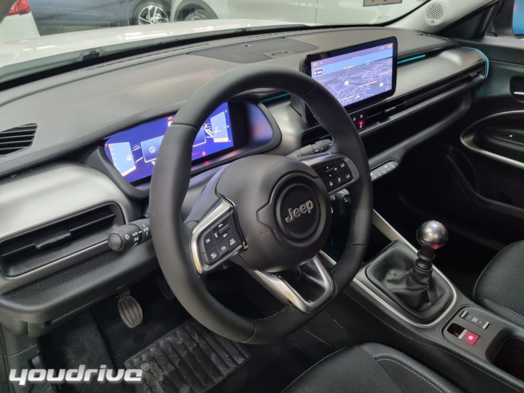 JEEP Avenger / 1.2 Turbo Summit+Navi Pack+Winter Pack KM0 - 10