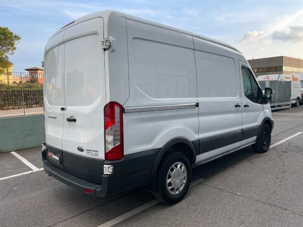 FORD Transit 330 2.0TDCi ECOBLUE 130CV FURGONE- IVA DEDUCIBILE - 7