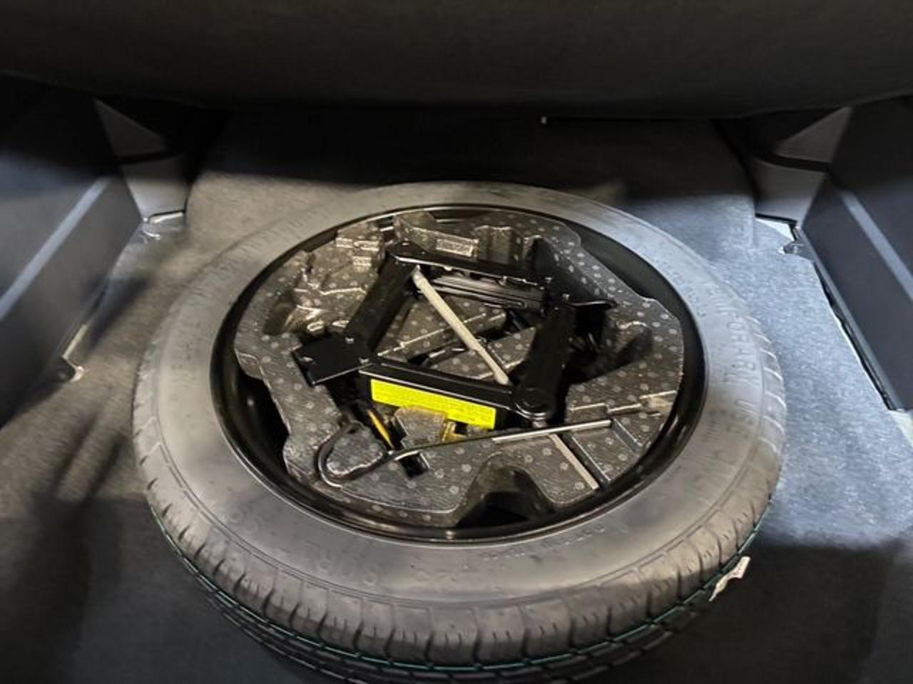 JAECOO J7 1.6 TGDI aut. 4WD EXCLUSIVE - 18