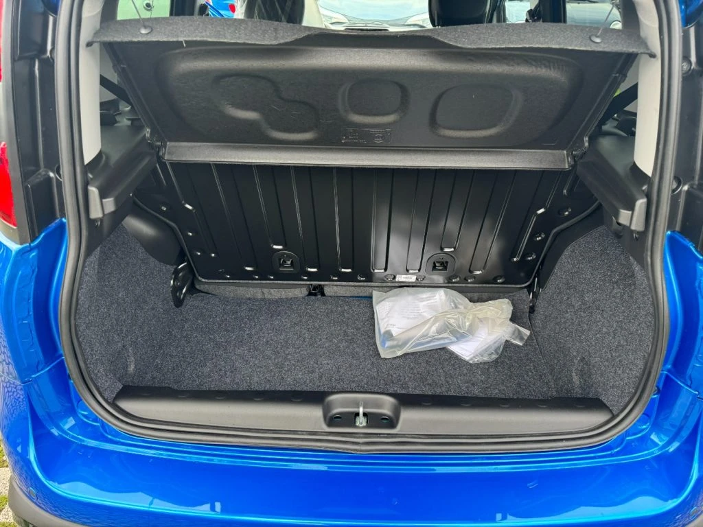 FIAT Panda 1.0 FireFly S&S Hybrid Pandina ITA NO VINCOLI KM0 - 7