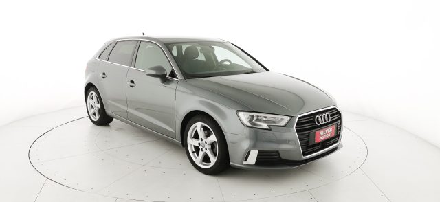 AUDI A3 Grigio metallizzato