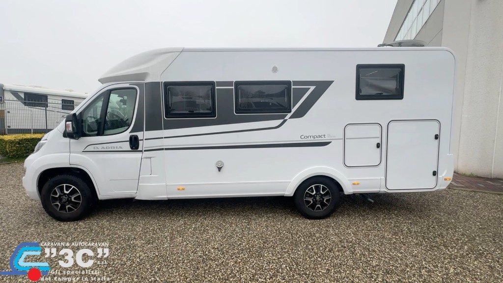 Adria Compact DL Axess