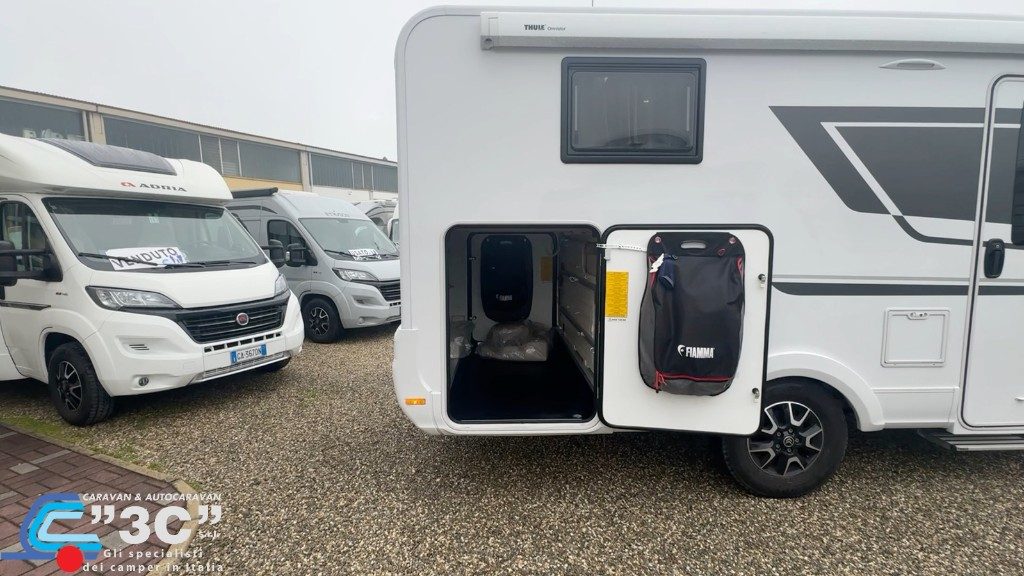 Adria Compact DL Axess