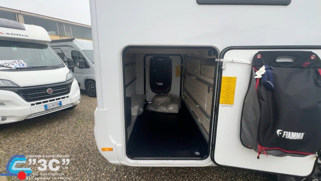 Adria Compact DL Axess
