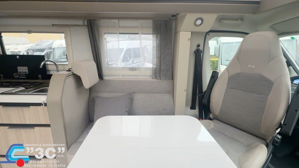 Adria Compact DL Axess