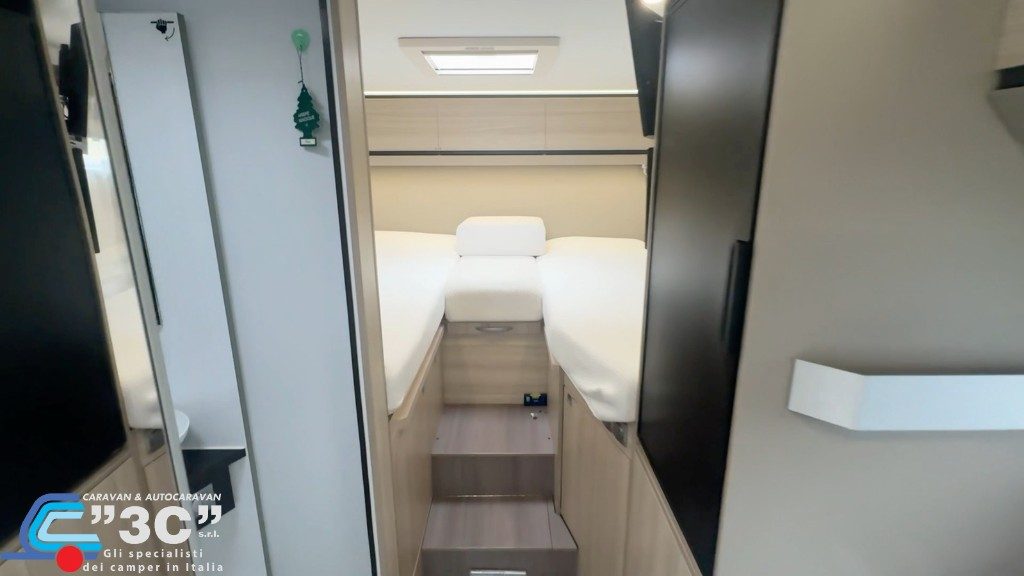 Adria Compact DL Axess
