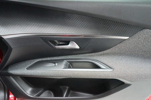 PEUGEOT 3008 38