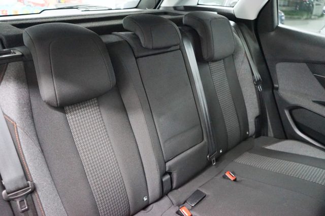 PEUGEOT 3008 40