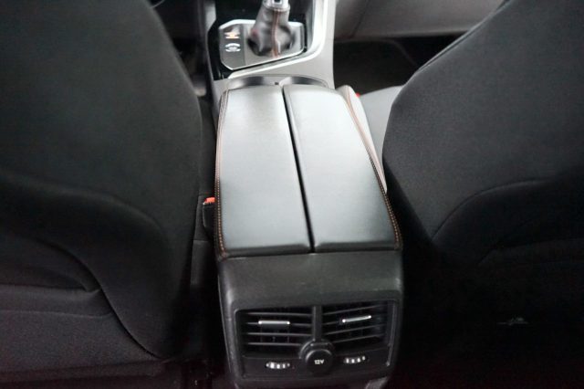 PEUGEOT 3008 44