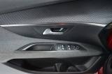 PEUGEOT 3008 33 thumb