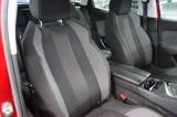 PEUGEOT 3008 37 thumb