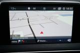 PEUGEOT 3008 11 thumb