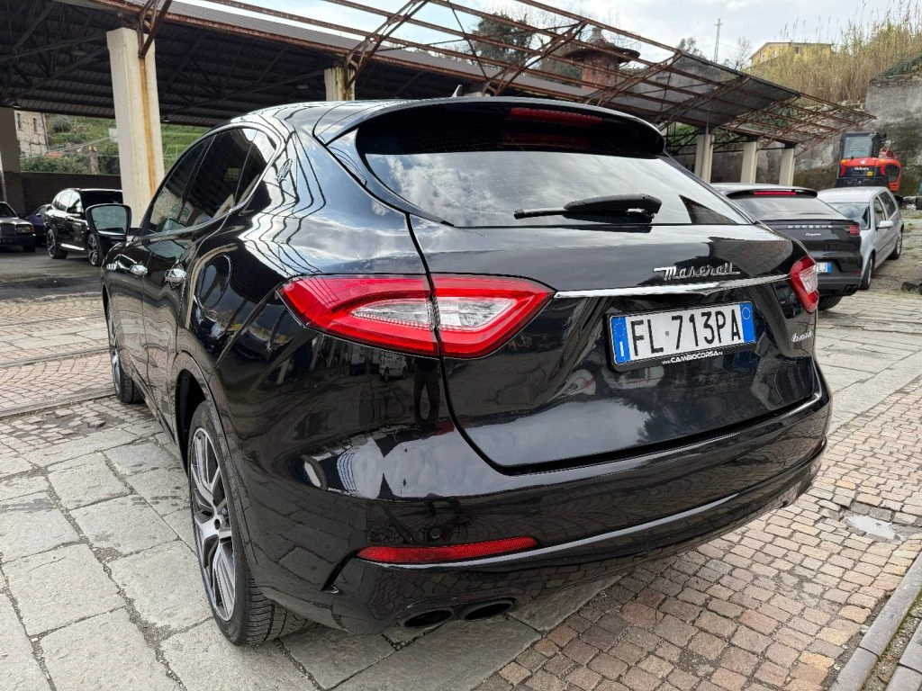 MASERATI Levante V6 Diesel 275 CV AWD - 10