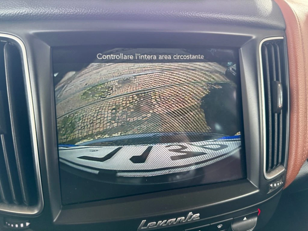 MASERATI Levante V6 Diesel 275 CV AWD - 19