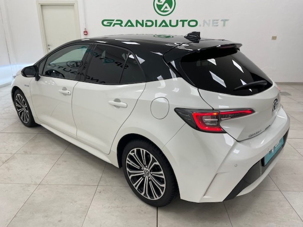 TOYOTA Corolla XII -  1.8h Business cvt - 2