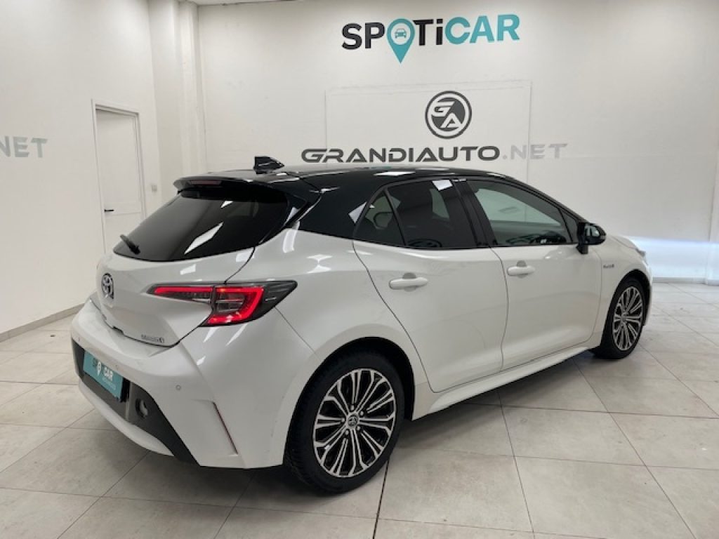 TOYOTA Corolla XII -  1.8h Business cvt - 4