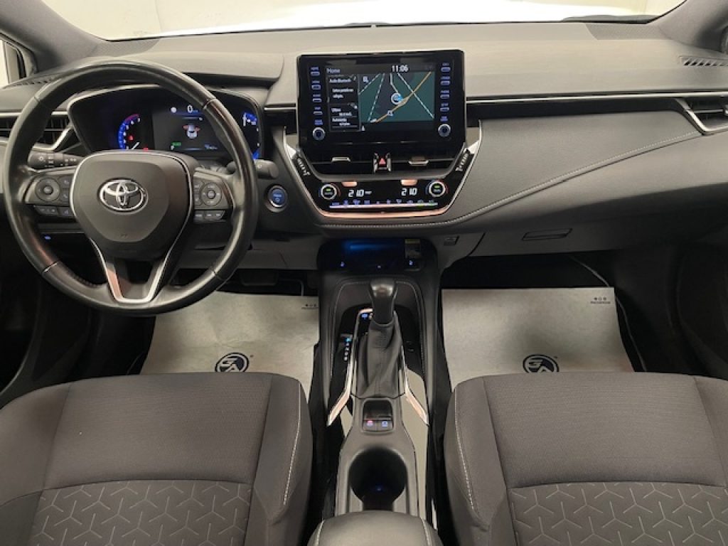 TOYOTA Corolla XII -  1.8h Business cvt - 9