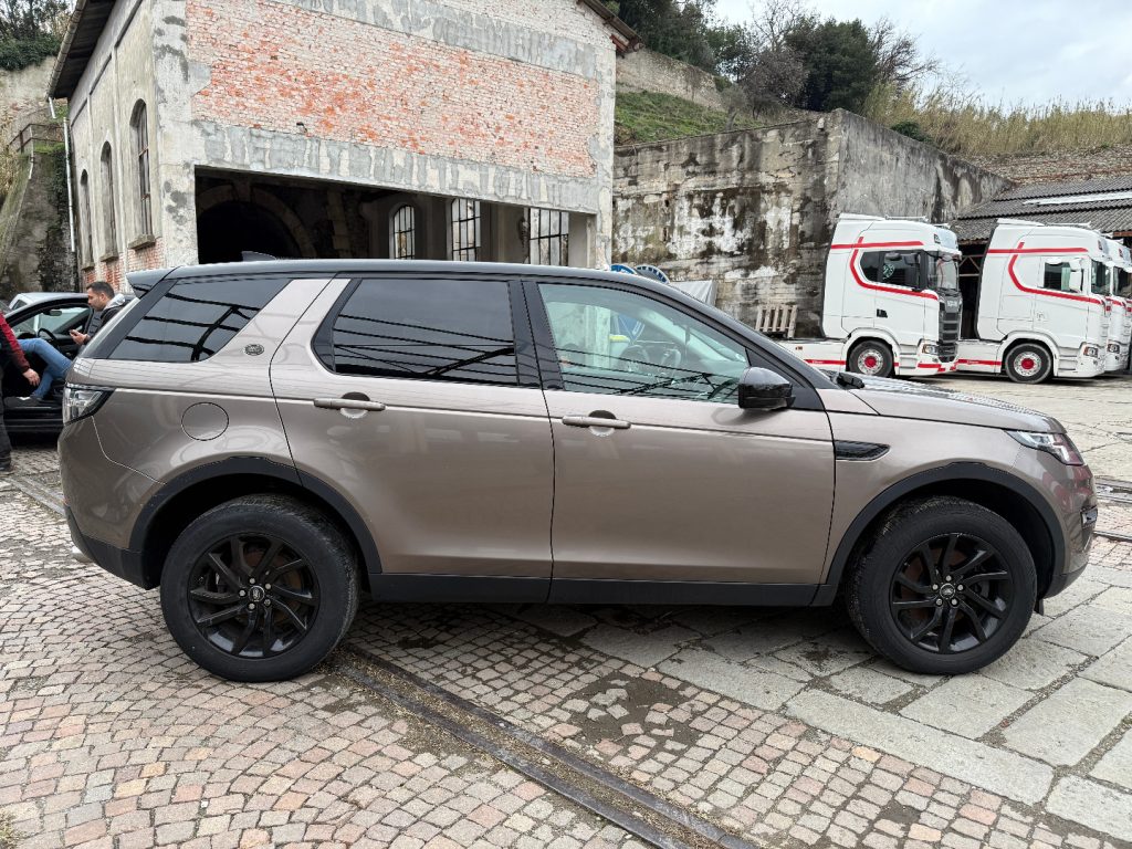 LAND ROVER Discovery Sport 2.0 TD4 150 CV SE  MOTORE ROTTO - 8