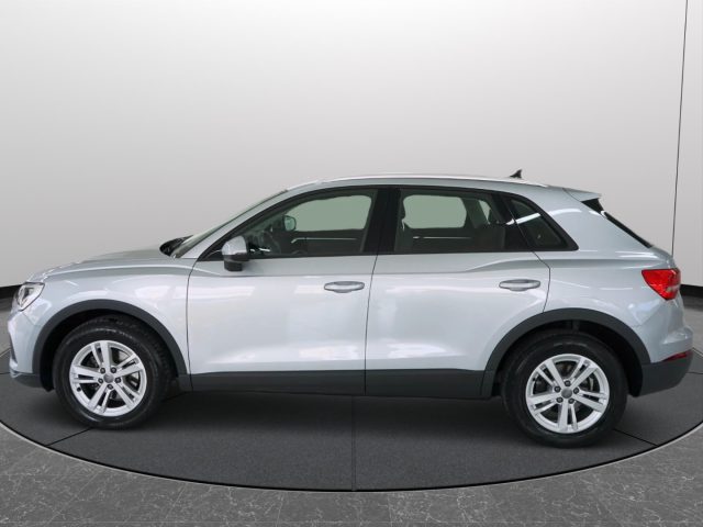 AUDI Q3 25