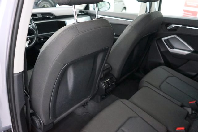 AUDI Q3 36
