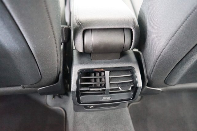 AUDI Q3 44