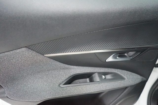 PEUGEOT 3008 40
