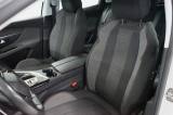 PEUGEOT 3008 18 thumb