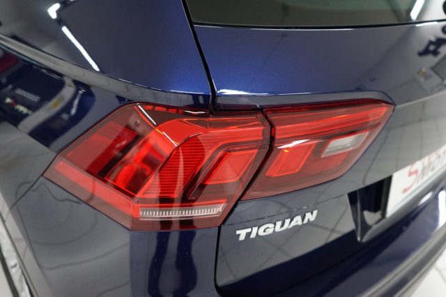 VOLKSWAGEN Tiguan 30
