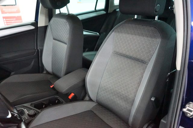 VOLKSWAGEN Tiguan 35